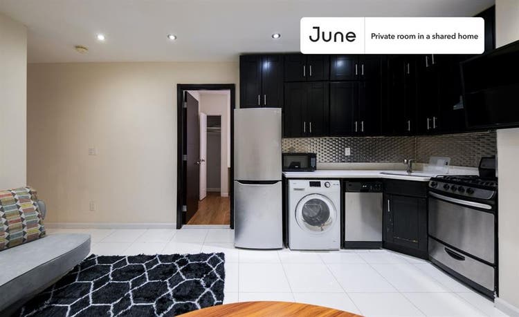 4 BR in New York City