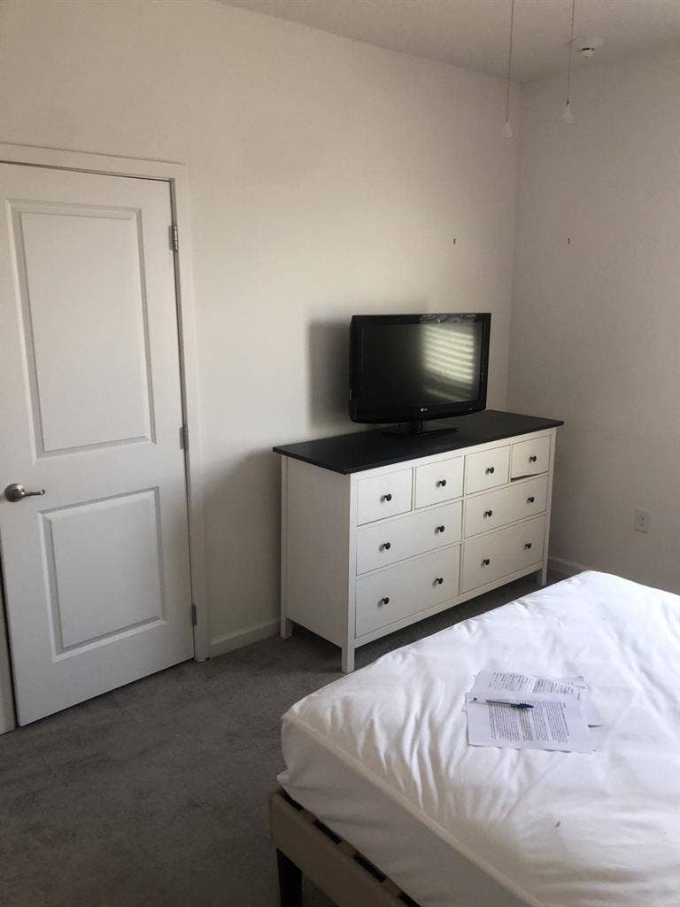 Room for rent private bathroom