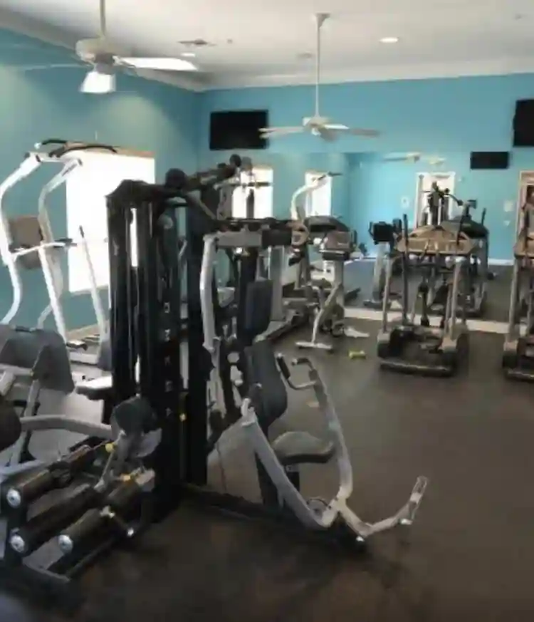 Master bedroom for rent