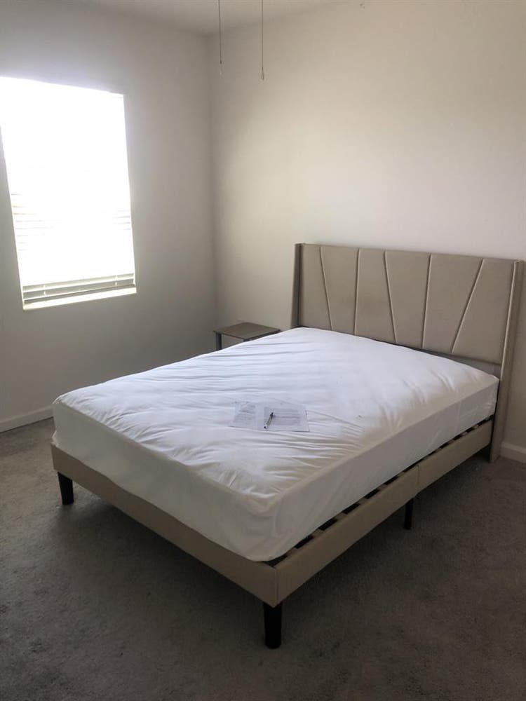 Room for rent private bathroom