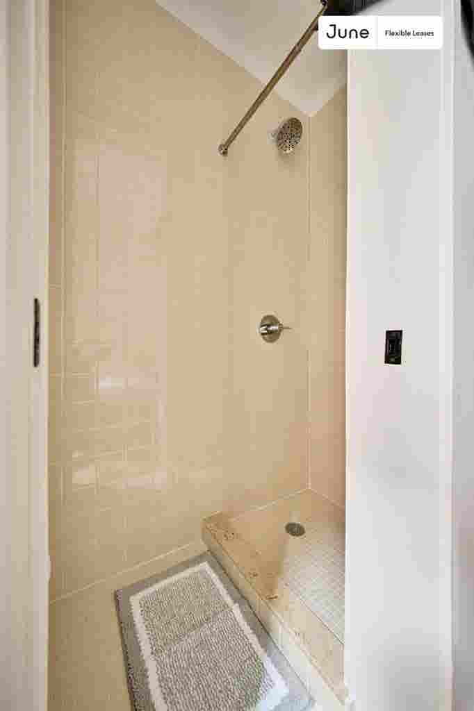 4 BR in New York City