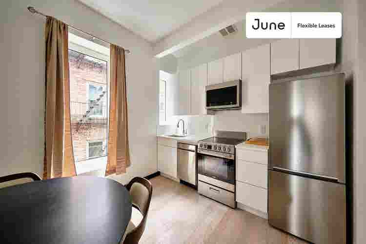 4 BR in New York City