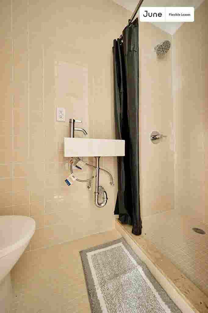 4 BR in New York City