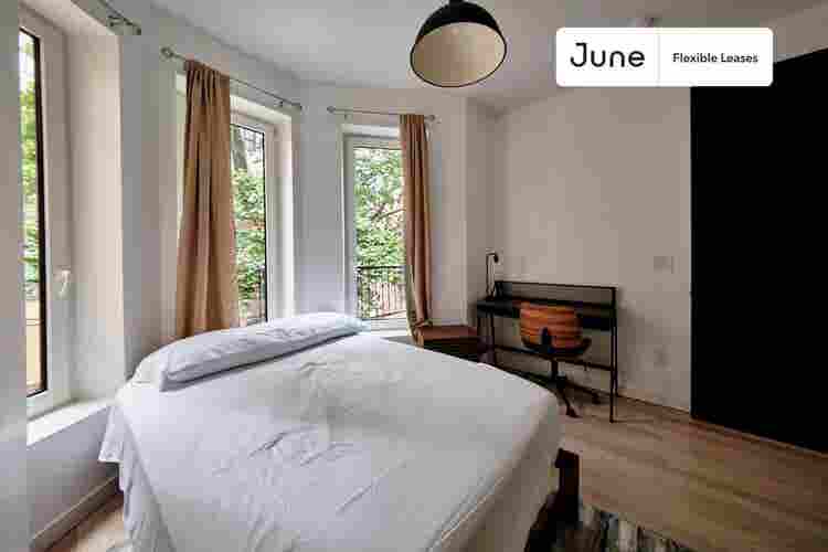 4 BR in New York City