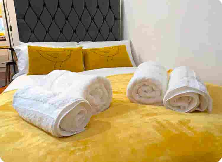 London Studio, all bills incl.