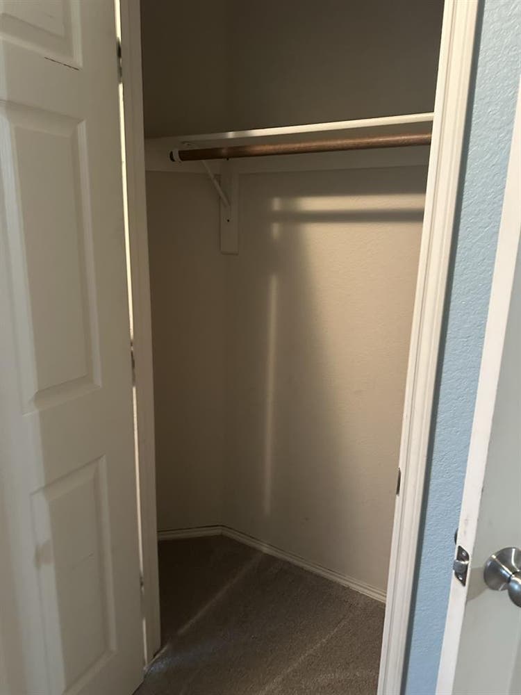 Rooms for rentt