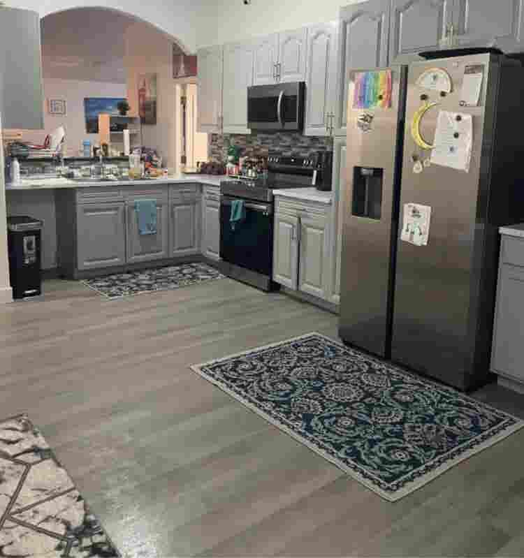 Room in a family friendly housee