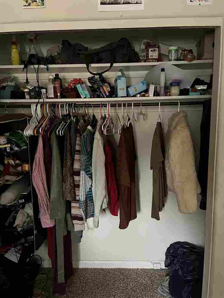 Room For Rent October 1