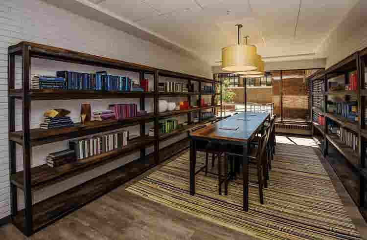 Studio Apartment (Furnished)