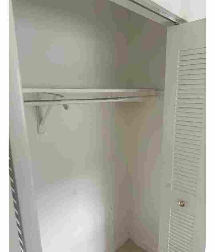 Room for rent , clean ,respectfull