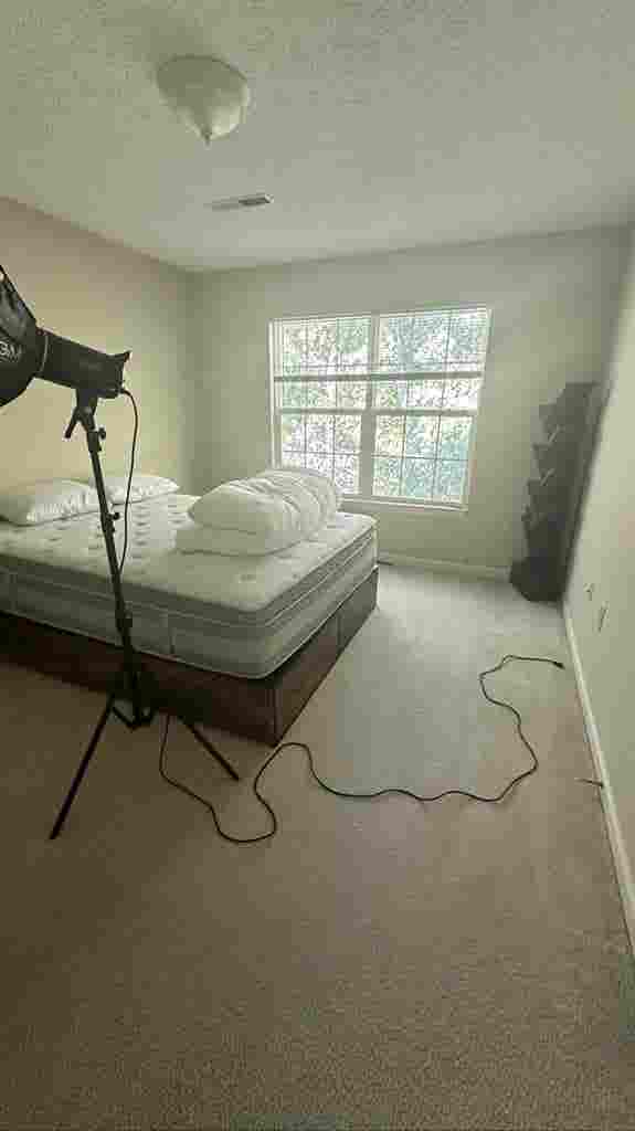 Private Room + Bathroomm