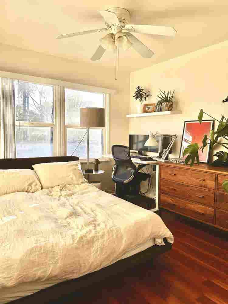 Room in Culver City BA