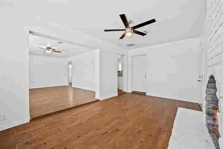 3 Bedroom With Pool In Tempe, AZ