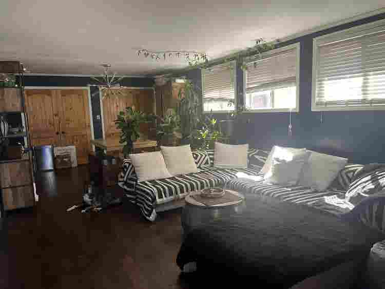 Private Room Sublet w/pool and yard