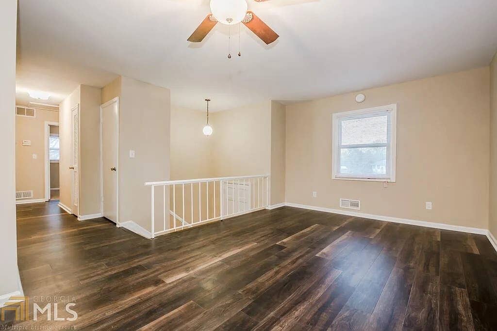 5 BR in Lawrenceville