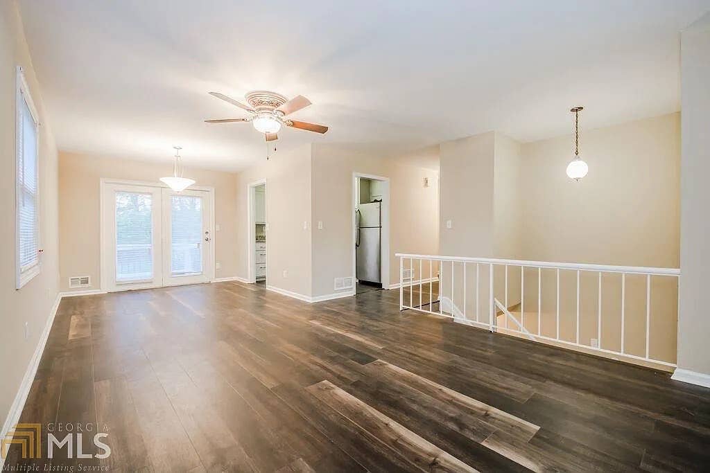 5 BR in Lawrenceville