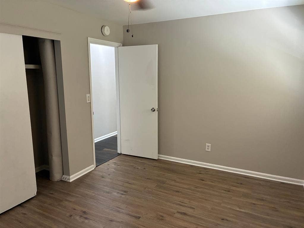 5 BR in Lawrenceville