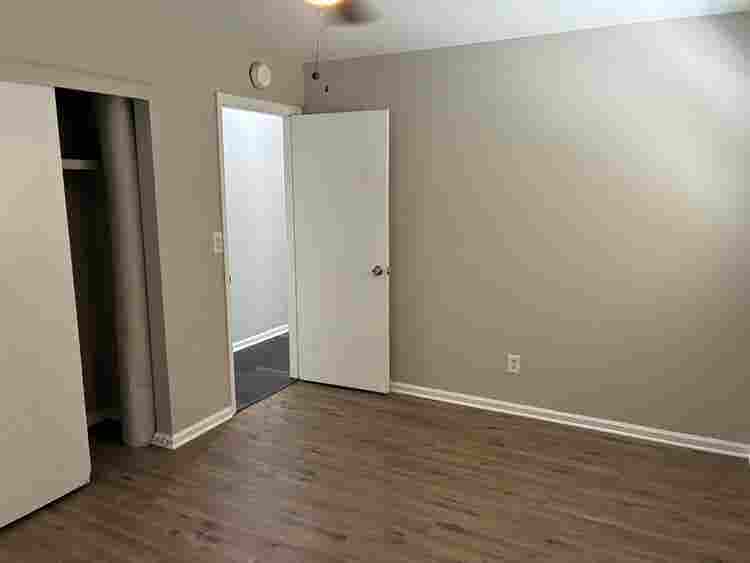 5 BR in Lawrenceville