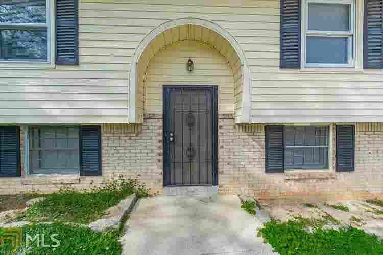 5 BR in Lawrenceville