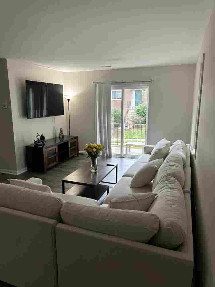 Private bedroom & bathroom for rent