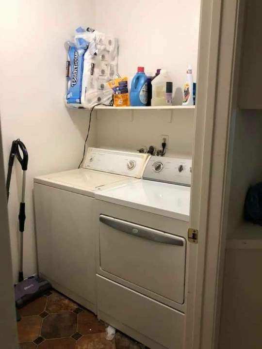Long Beach Shared Bedroom: Urgent