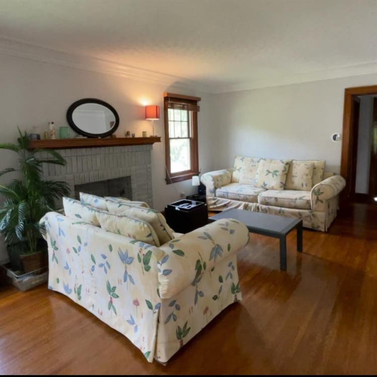 Room Available!!!
