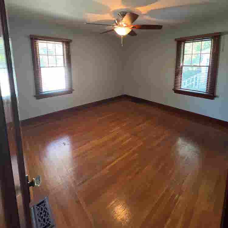 Room Available!!!