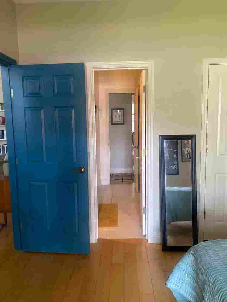 Room for rent in nice suburban 4BR