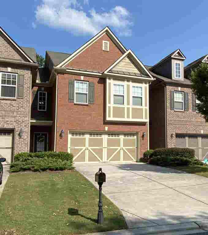 Luxury Townhouse  near Halcyon
