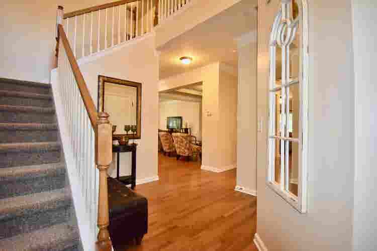 Luxury Townhouse  near Halcyon