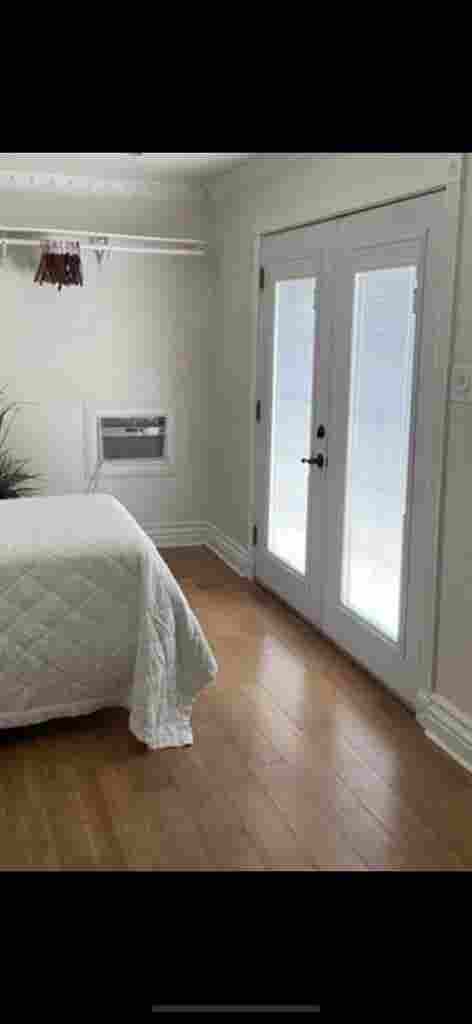 Room for Rent by CSUN