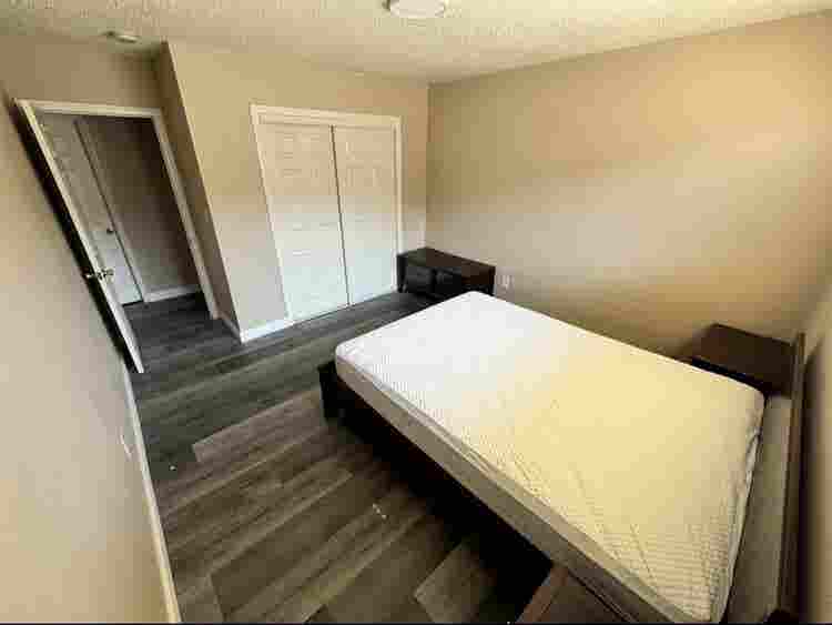 Buena Park room available
