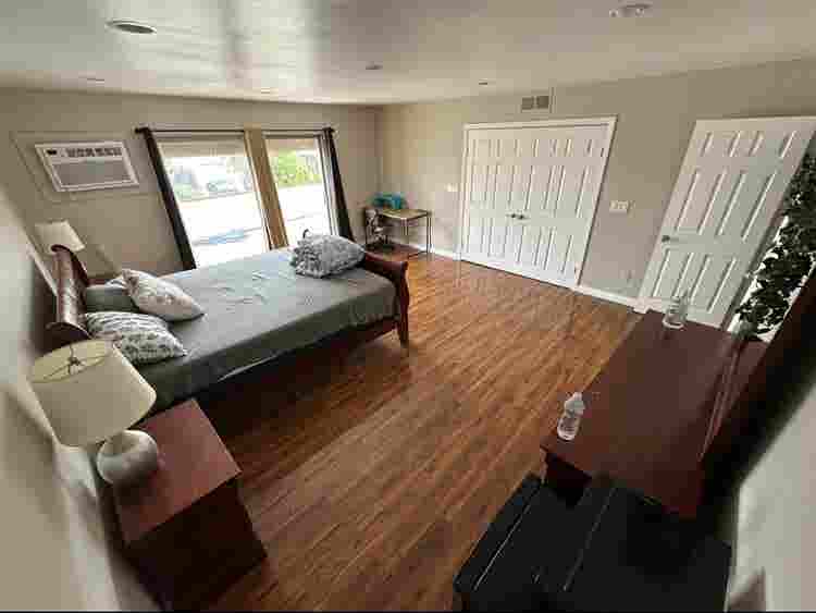 Master bedroom available westminste