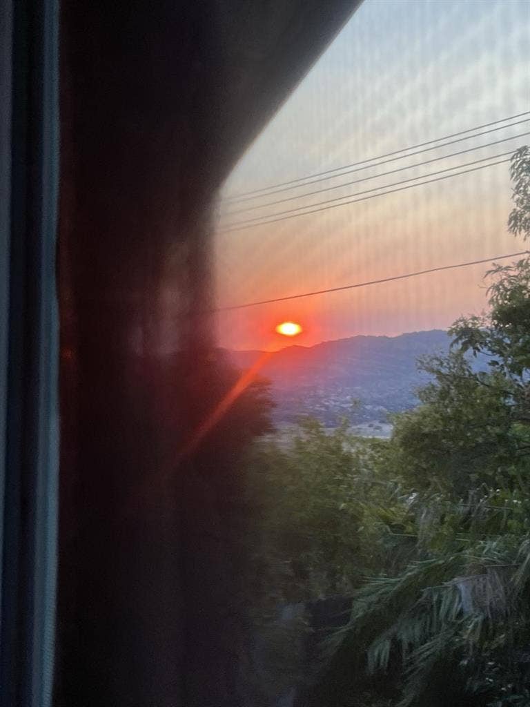 Gorgeous  private studio size sq