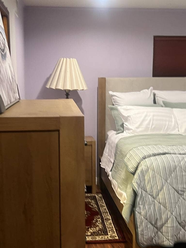 Gorgeous  private studio size sq