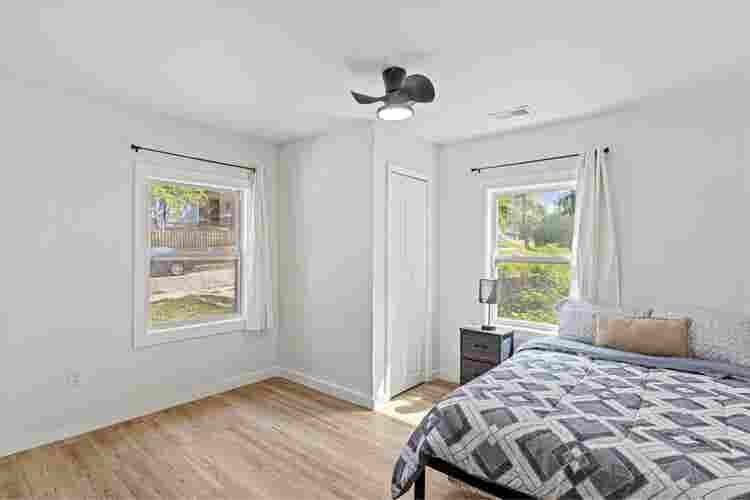 BELTINE OASIS ROOMS IN MODERN HOME