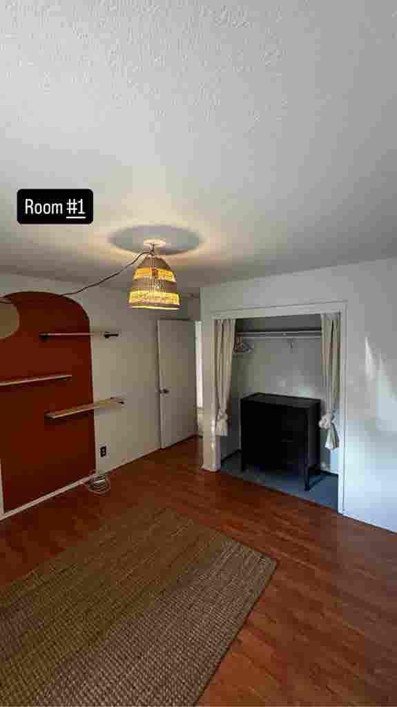 Room for rent in upper Seaside