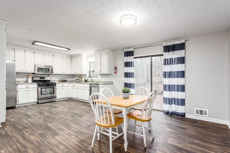 1 BR in Woodstock