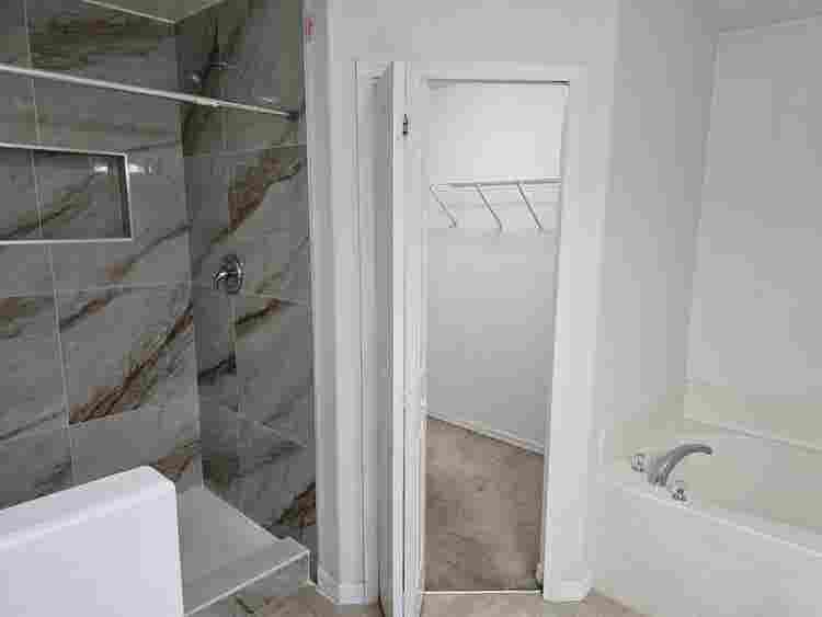 Master room for rent