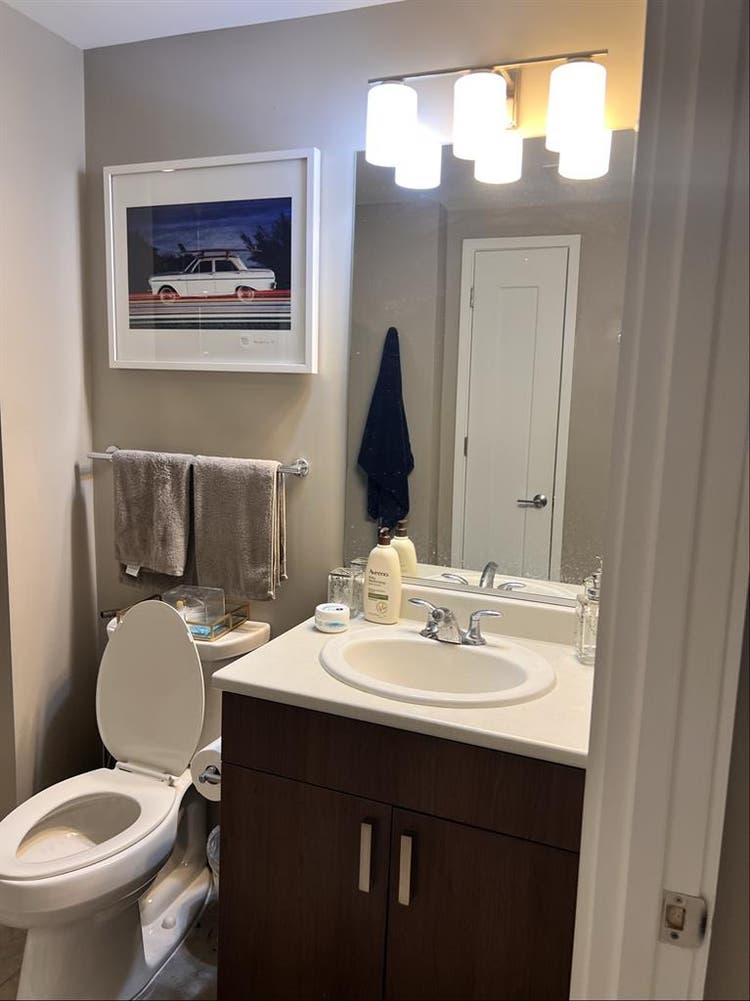 FULLY FURNISHED IN BETHESDA