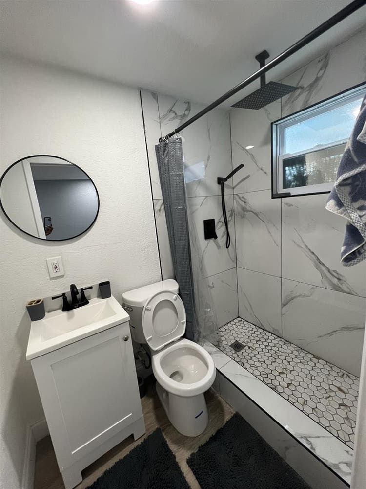 Private room for rent