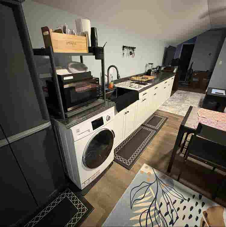 1 Room with a spacious living room