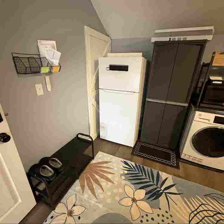 1 Room with a spacious living room