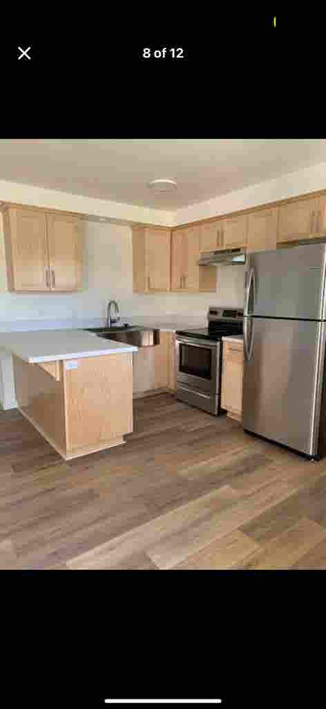 Lease Takeover - Female Roommate
