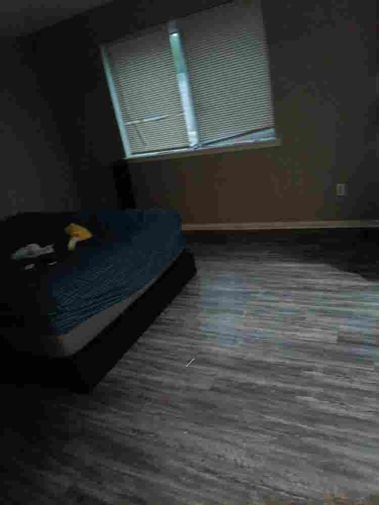 Room for rent/ Help need ASAP