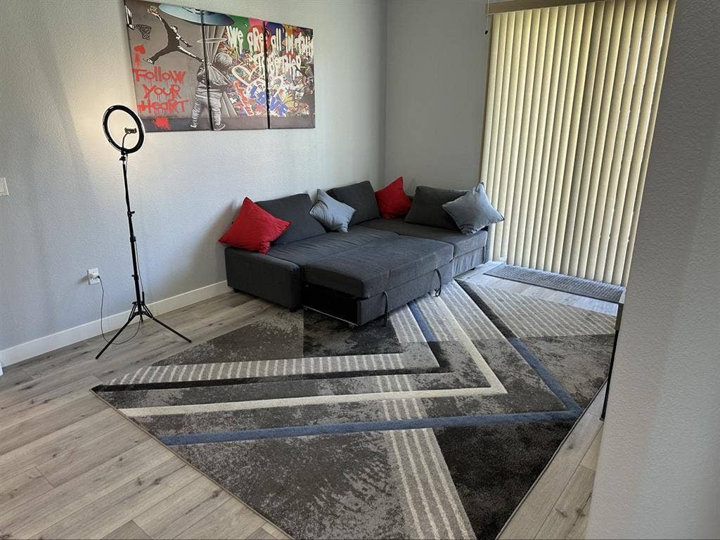 Furnished room for rent!!