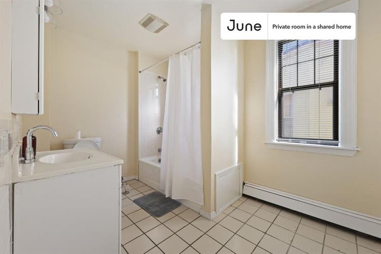 4 BR in Boston