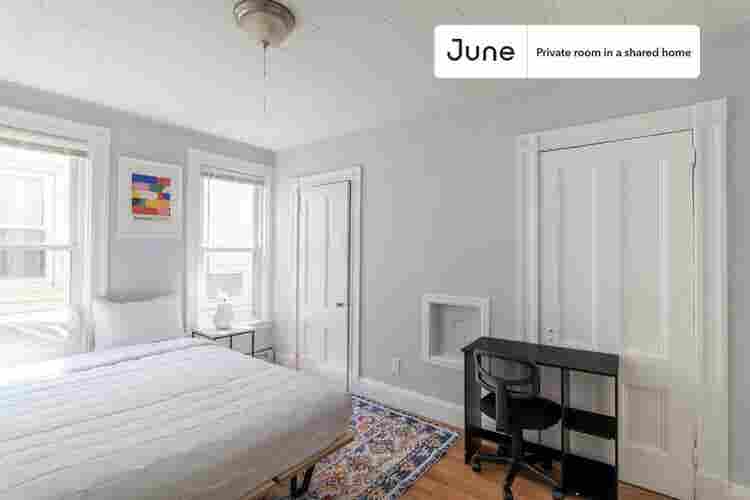 3 BR in Boston