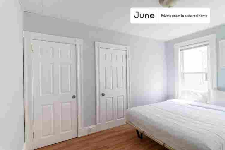 3 BR in Boston