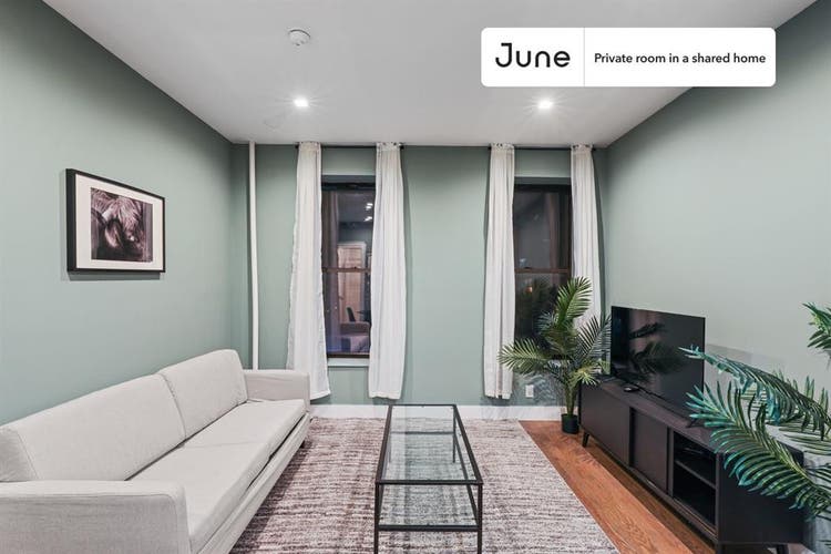 4 BR in New York City